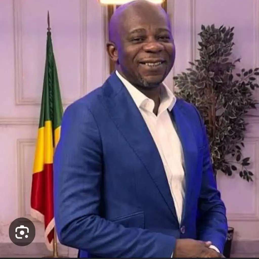 Brony Fortunat Ngouolali, Journaliste