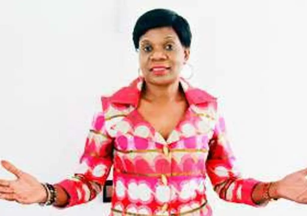 Solange Samba Toyo, Journaliste
