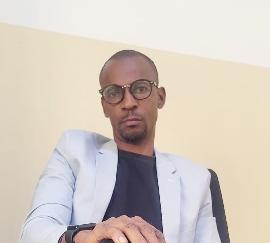 Photo of Carlos Gakosso
